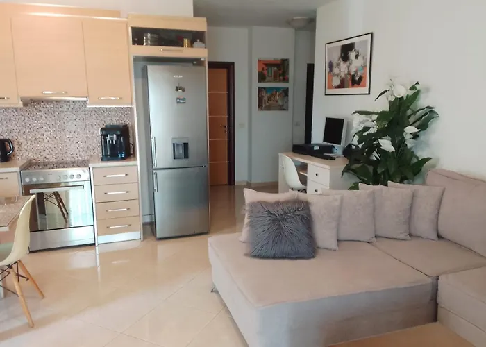 Alexandros Appartement *